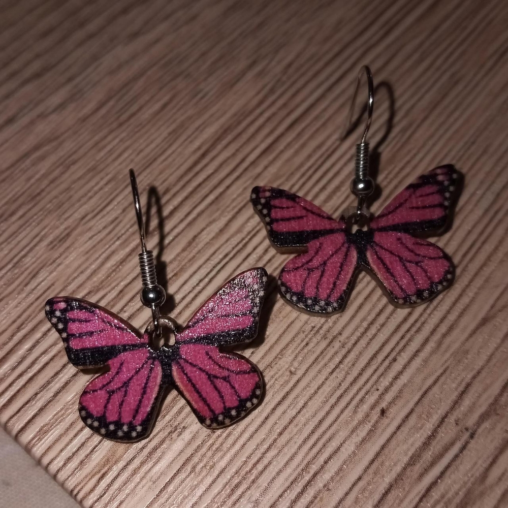 Neon pink y2k butterfly statement earrings boho wooden drop earrings